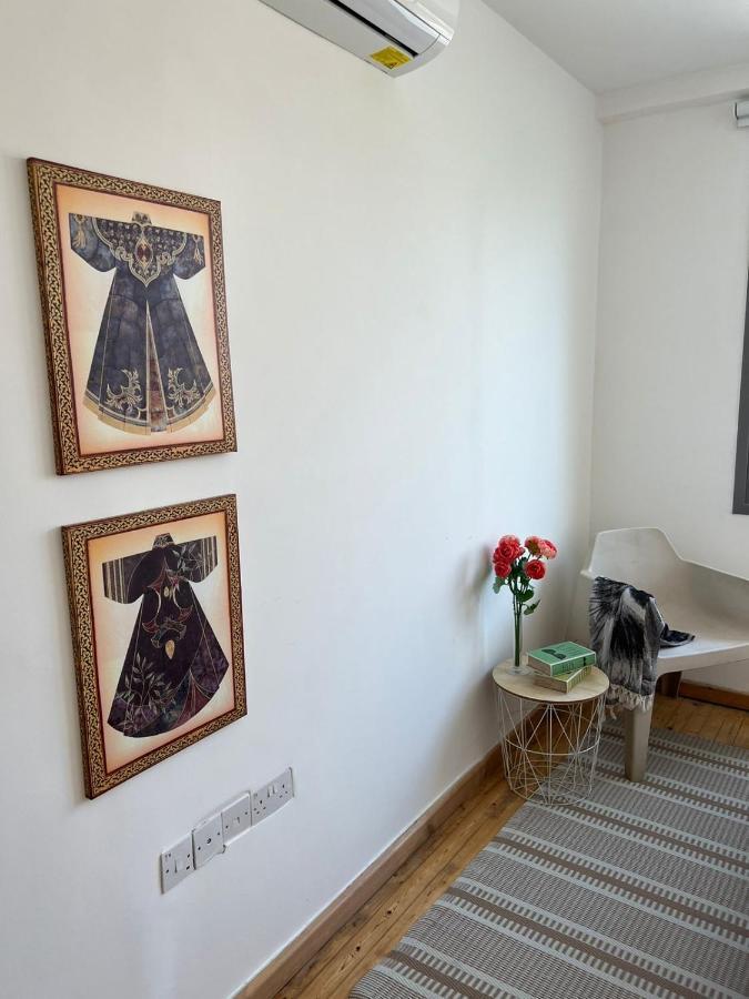 Demetra 1 Bdr Down Town Nicosia By Platform 357 Apartment Bagian luar foto